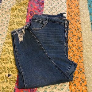 Abercrombie & Fitch High Rise Super Skinny jeans. Women’s size 18S. EUC.